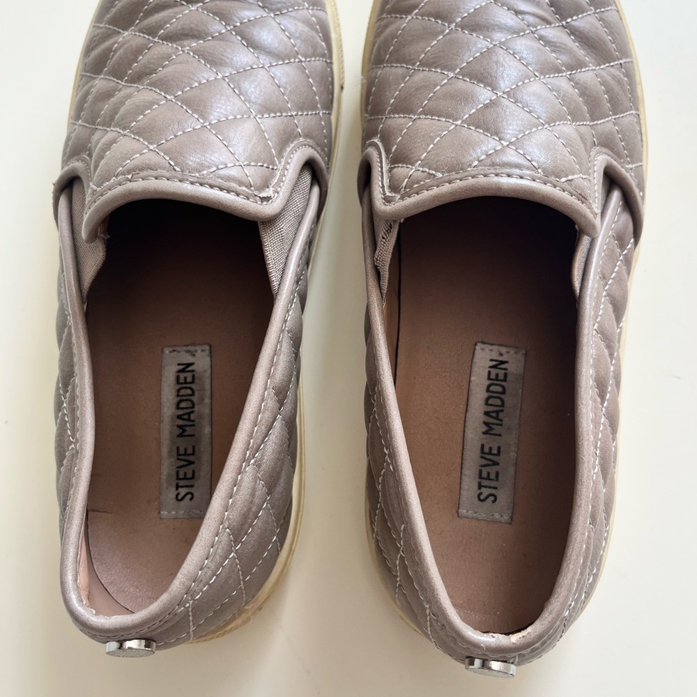 Quilted Slip-On Women's Shoes - Steve Madden Ecentrcq - Picture 3 of 4